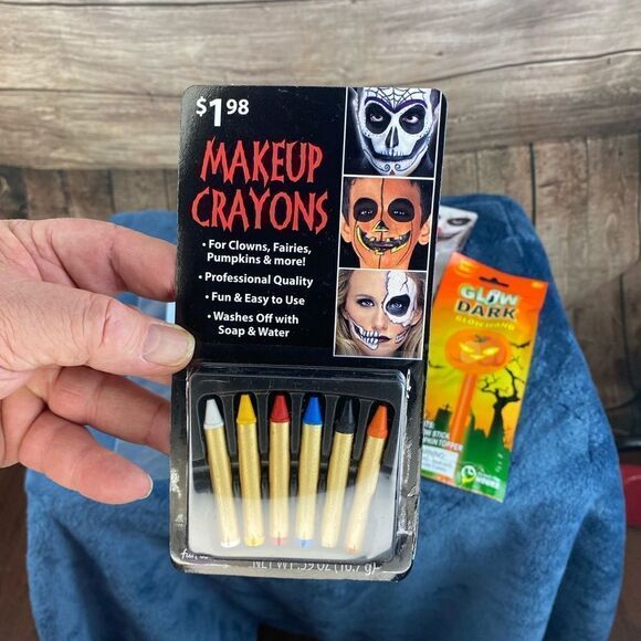 Halloween special lot #8 with various Halloween supplies - Picture 3 of 6